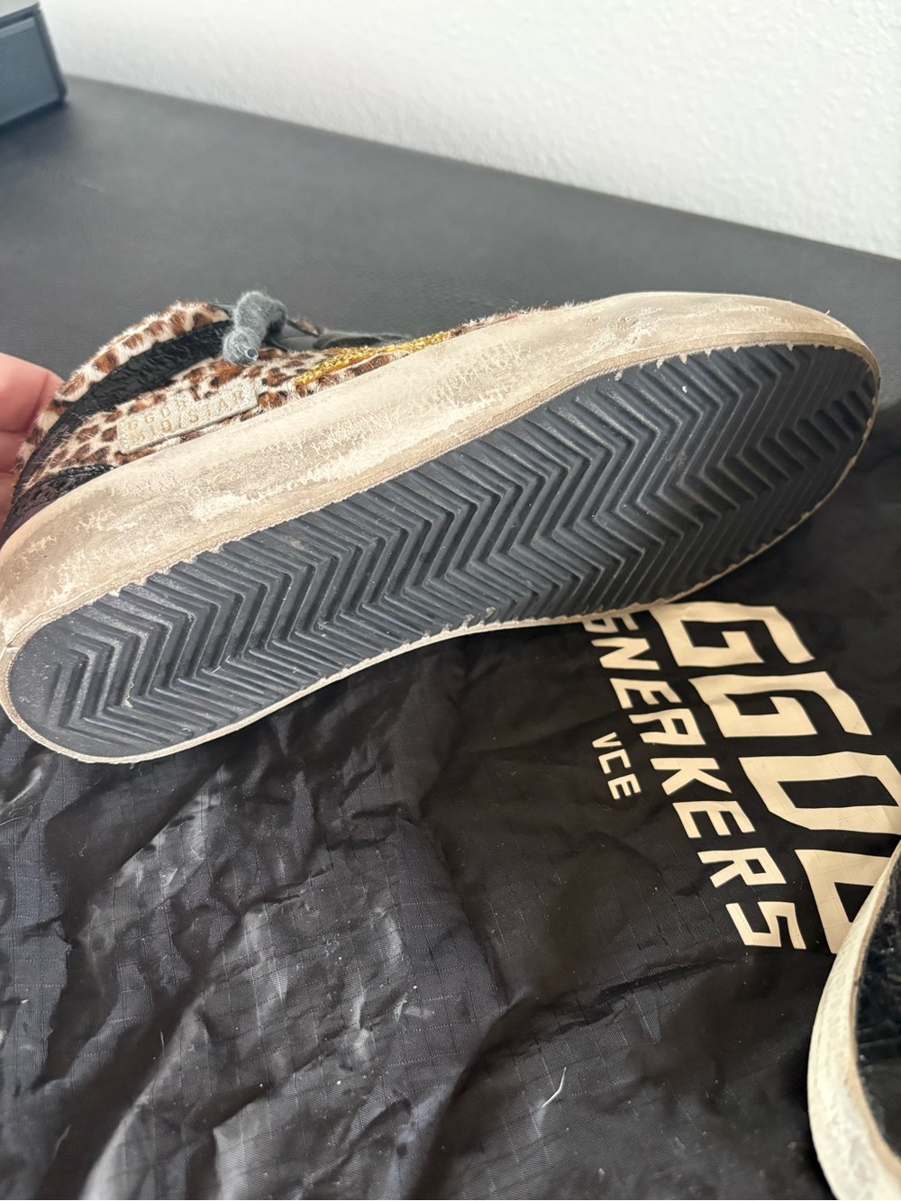 Golden Goose Leopard Print Sneakers with Glitter Gold Star - Picture 4 of 4
